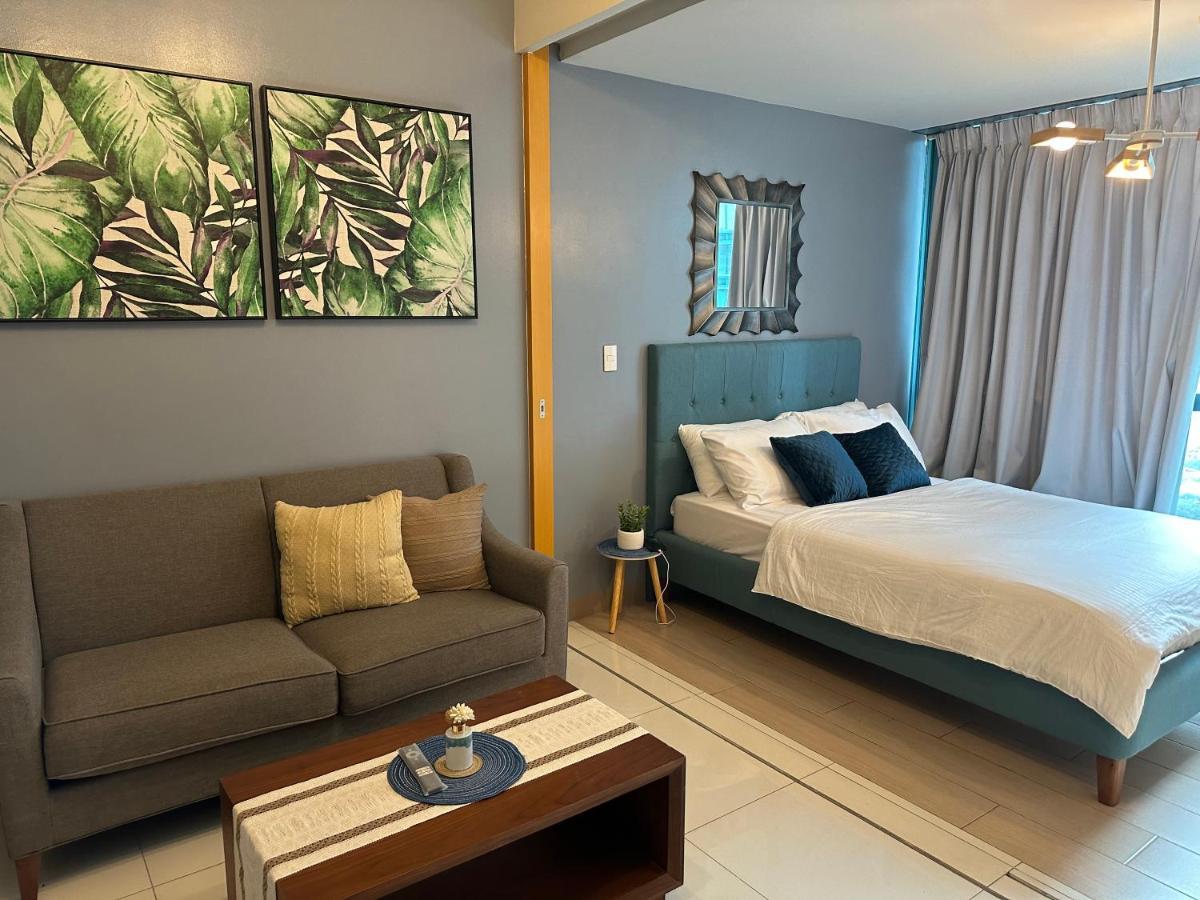 Executive Suite In Bonifacio Global City Taguig Exterior foto